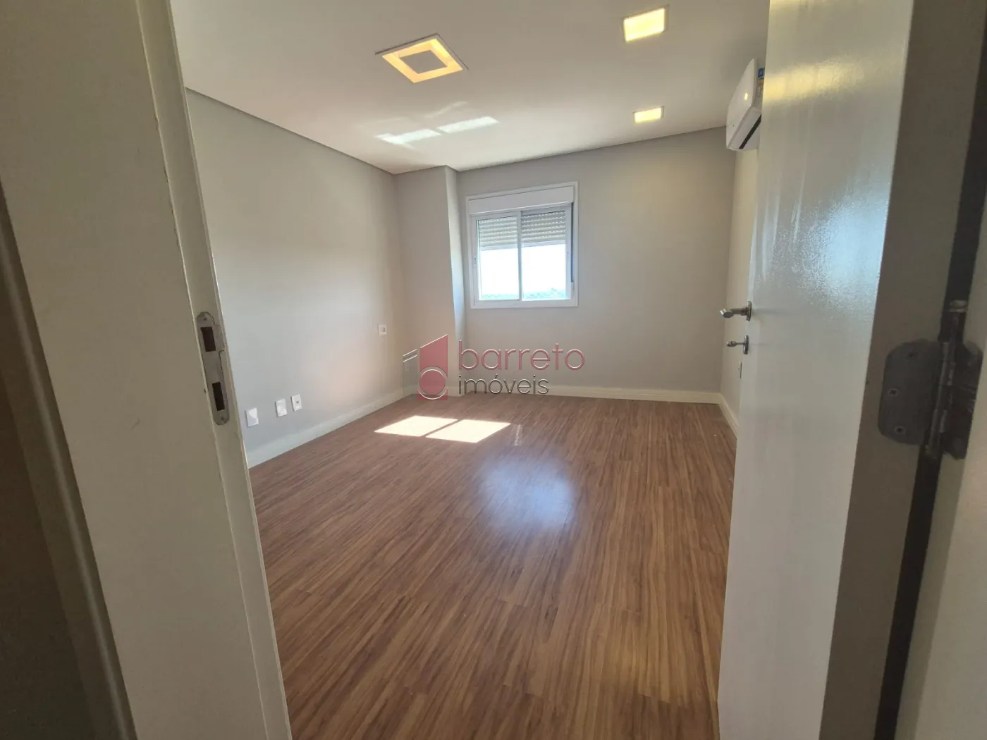 COBERTURA PARA LOCAÇÃO E VENDA NO EDIFÍCIO ALTA VISTA – JUNDIAÍ/SP