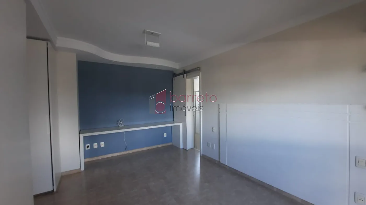 COBERTURA ESTILO DUPLEX PARA VENDA E LOCAÇÃO NO CONDOMÍNIO MAISON CLASSIC – JUNDIAÍ/SP