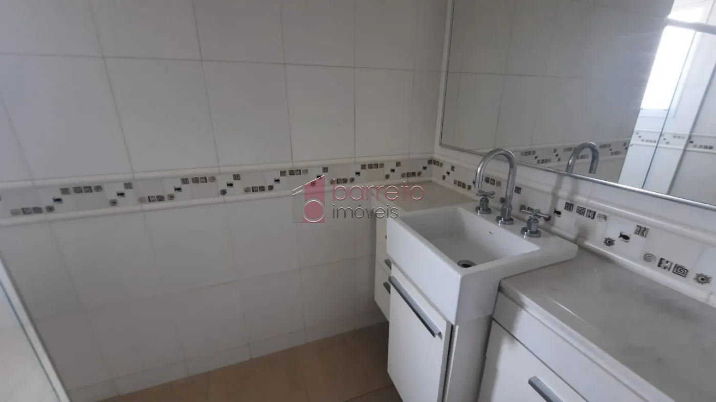 COBERTURA ESTILO DUPLEX PARA VENDA E LOCAÇÃO NO CONDOMÍNIO MAISON CLASSIC – JUNDIAÍ/SP