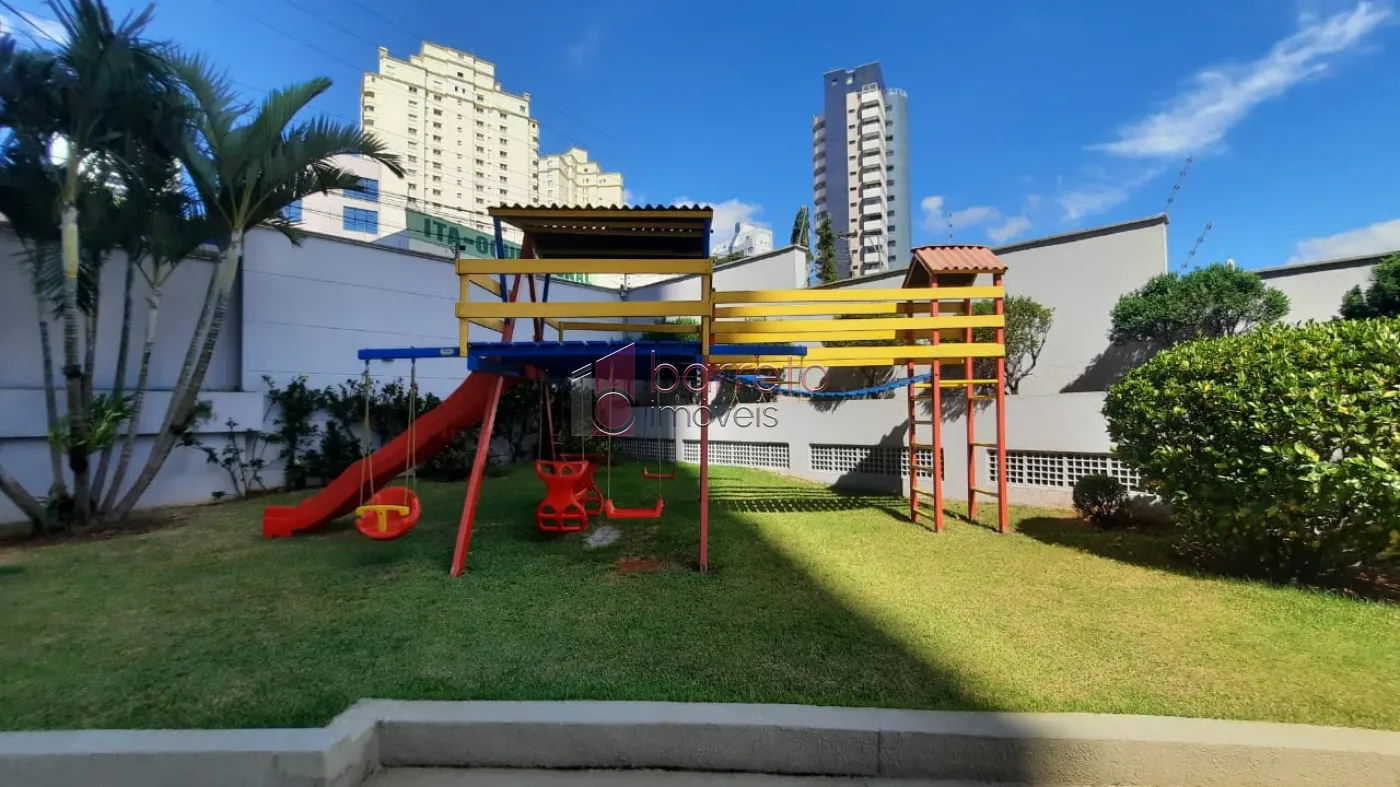 COBERTURA ESTILO DUPLEX PARA VENDA E LOCAÇÃO NO CONDOMÍNIO MAISON CLASSIC – JUNDIAÍ/SP