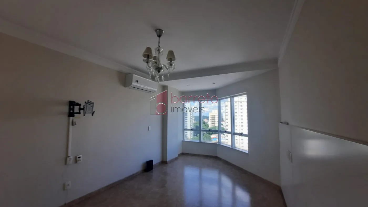 COBERTURA ESTILO DUPLEX PARA VENDA E LOCAÇÃO NO CONDOMÍNIO MAISON CLASSIC – JUNDIAÍ/SP