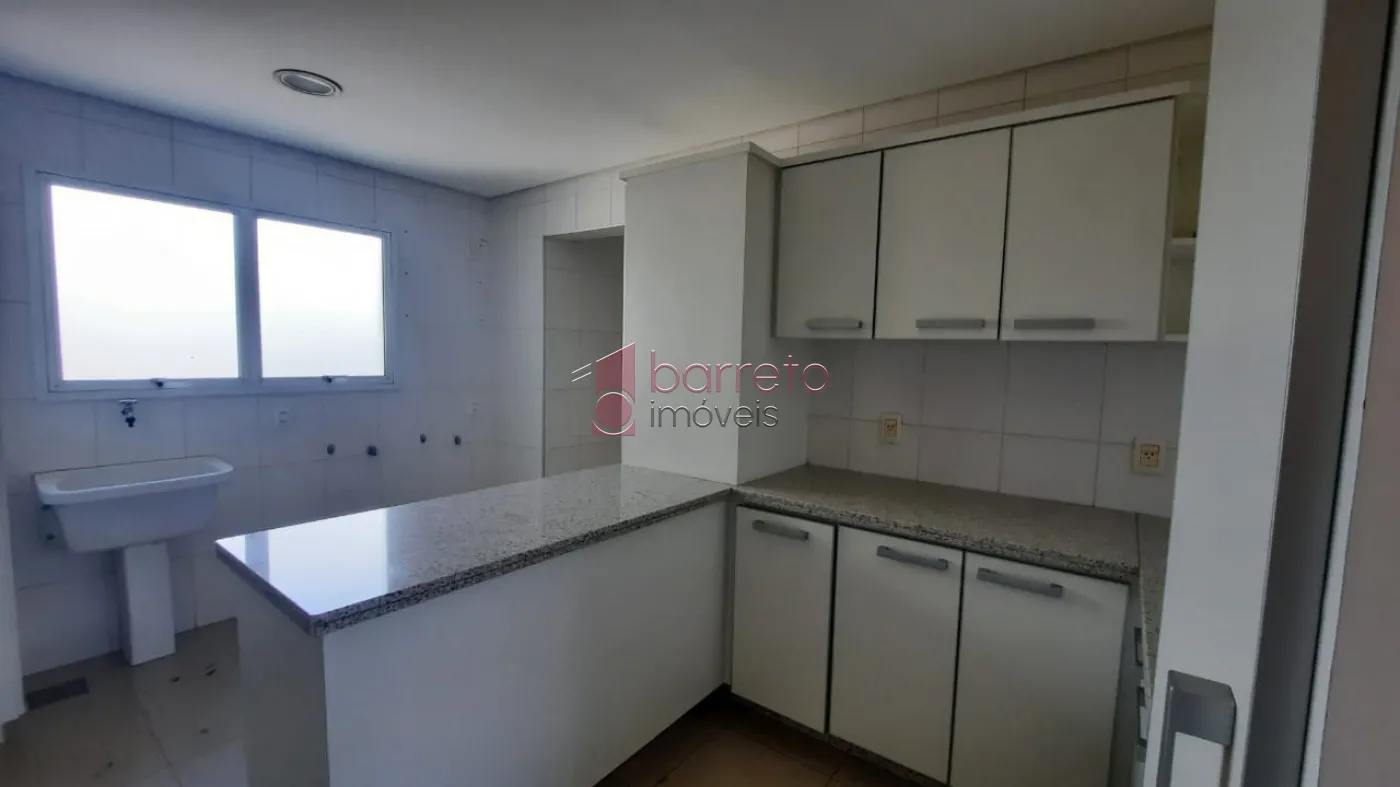 COBERTURA ESTILO DUPLEX PARA VENDA E LOCAÇÃO NO CONDOMÍNIO MAISON CLASSIC – JUNDIAÍ/SP