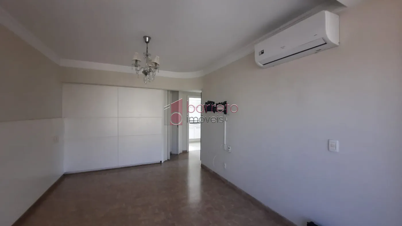 COBERTURA ESTILO DUPLEX PARA VENDA E LOCAÇÃO NO CONDOMÍNIO MAISON CLASSIC – JUNDIAÍ/SP