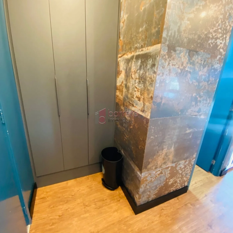 APARTAMENTO ESTILO FLAT MOBILIADO PARA LOCAÇÃO OU VENDA NO CONDOMÍNIO LÍNEA – JUNDIAÍ/SP