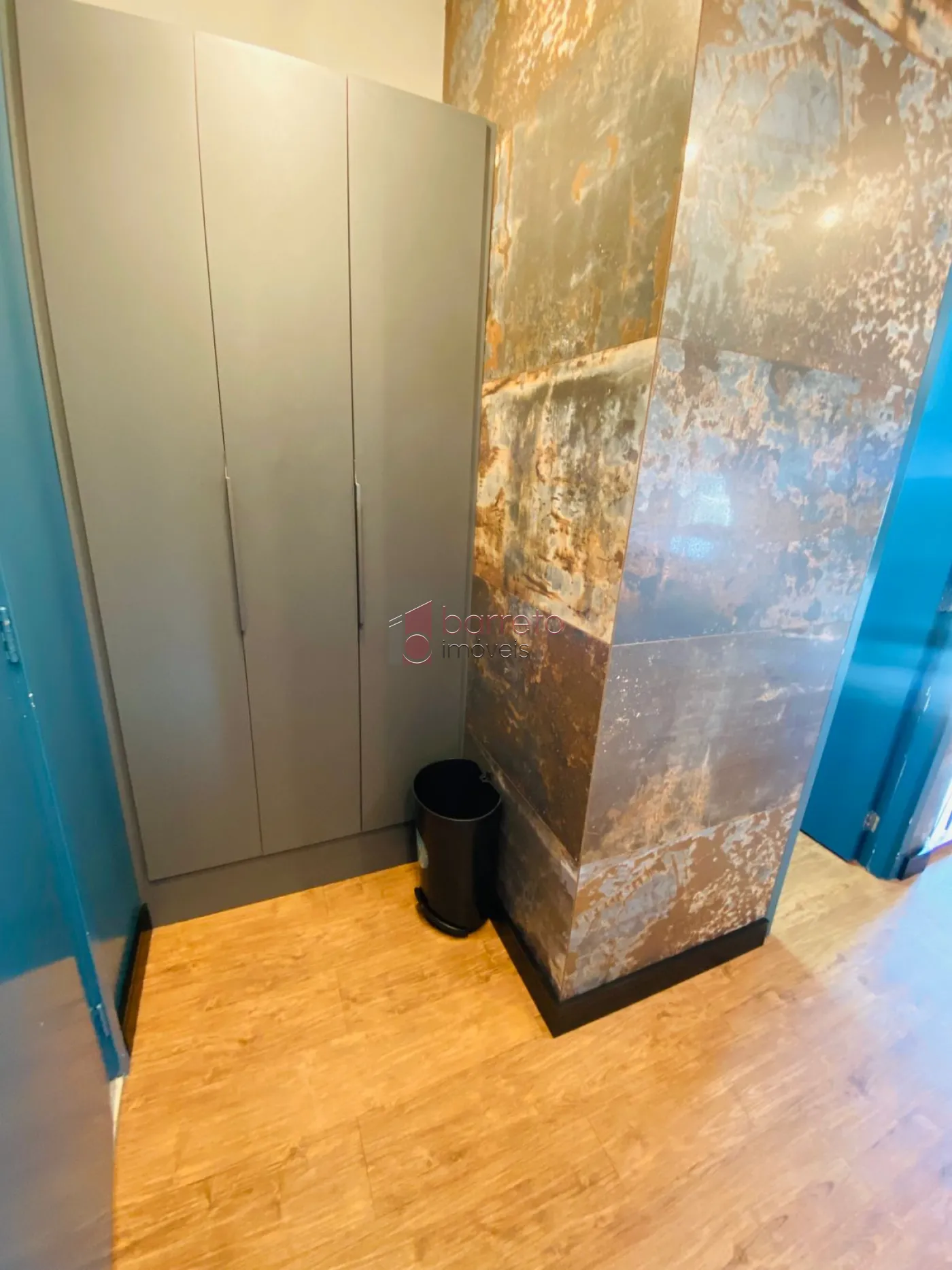 APARTAMENTO ESTILO FLAT MOBILIADO PARA LOCAÇÃO OU VENDA NO CONDOMÍNIO LÍNEA – JUNDIAÍ/SP