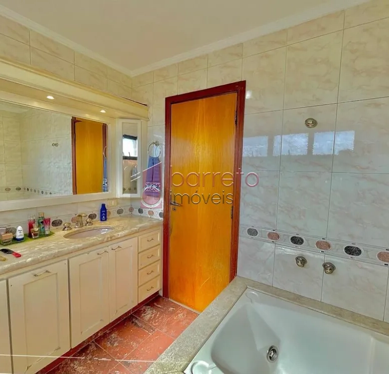APARTAMENTO À VENDA NO CONDOMÍNIO SERRA DOS CRISTAIS – JUNDIAÍ/SP