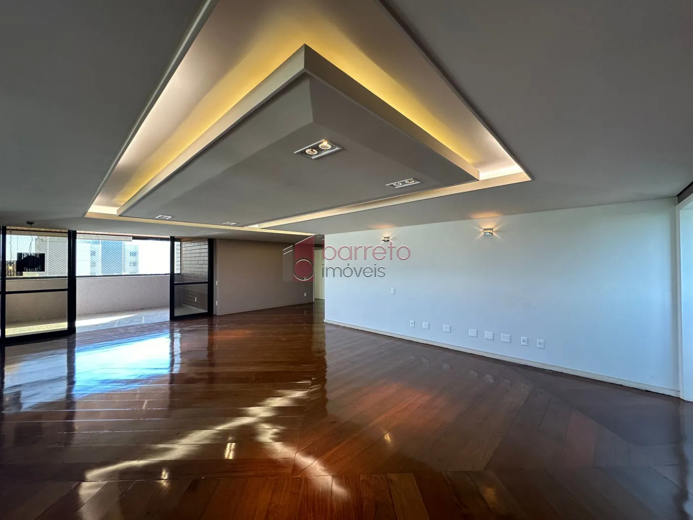 EXCLUSIVO APARTAMENTO PARA LOCAÇÃO E VENDA, EDIFÍCIO PORTAL DO ANHANGABAÚ, JUNDIAÍ
