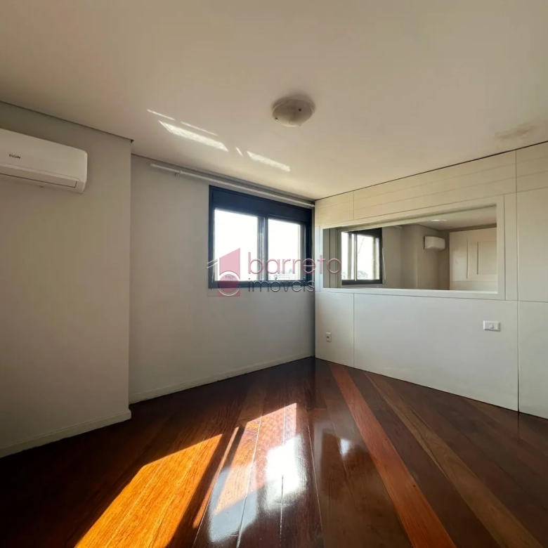 EXCLUSIVO APARTAMENTO PARA LOCAÇÃO E VENDA, EDIFÍCIO PORTAL DO ANHANGABAÚ, JUNDIAÍ