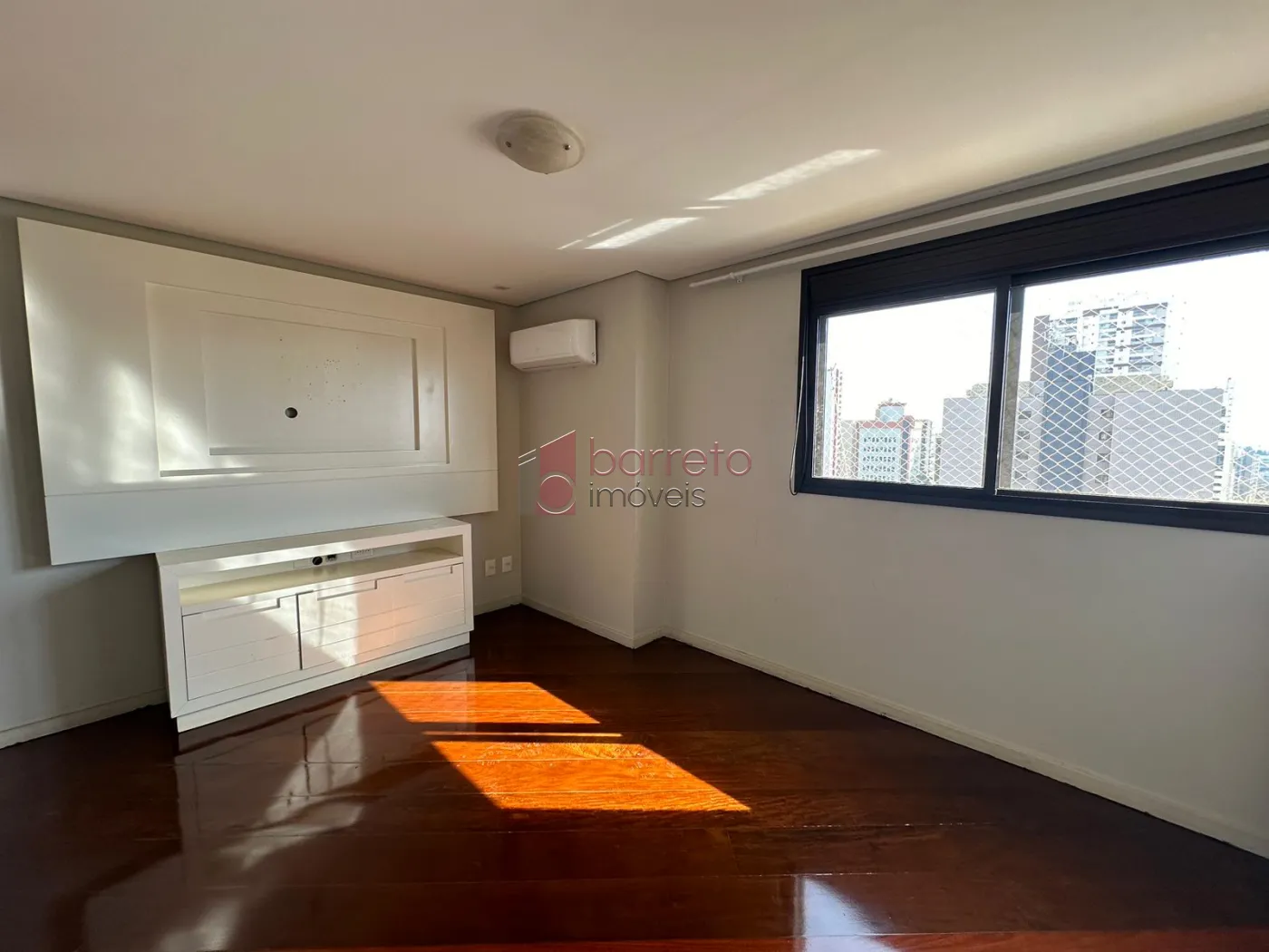 EXCLUSIVO APARTAMENTO PARA LOCAÇÃO E VENDA, EDIFÍCIO PORTAL DO ANHANGABAÚ, JUNDIAÍ