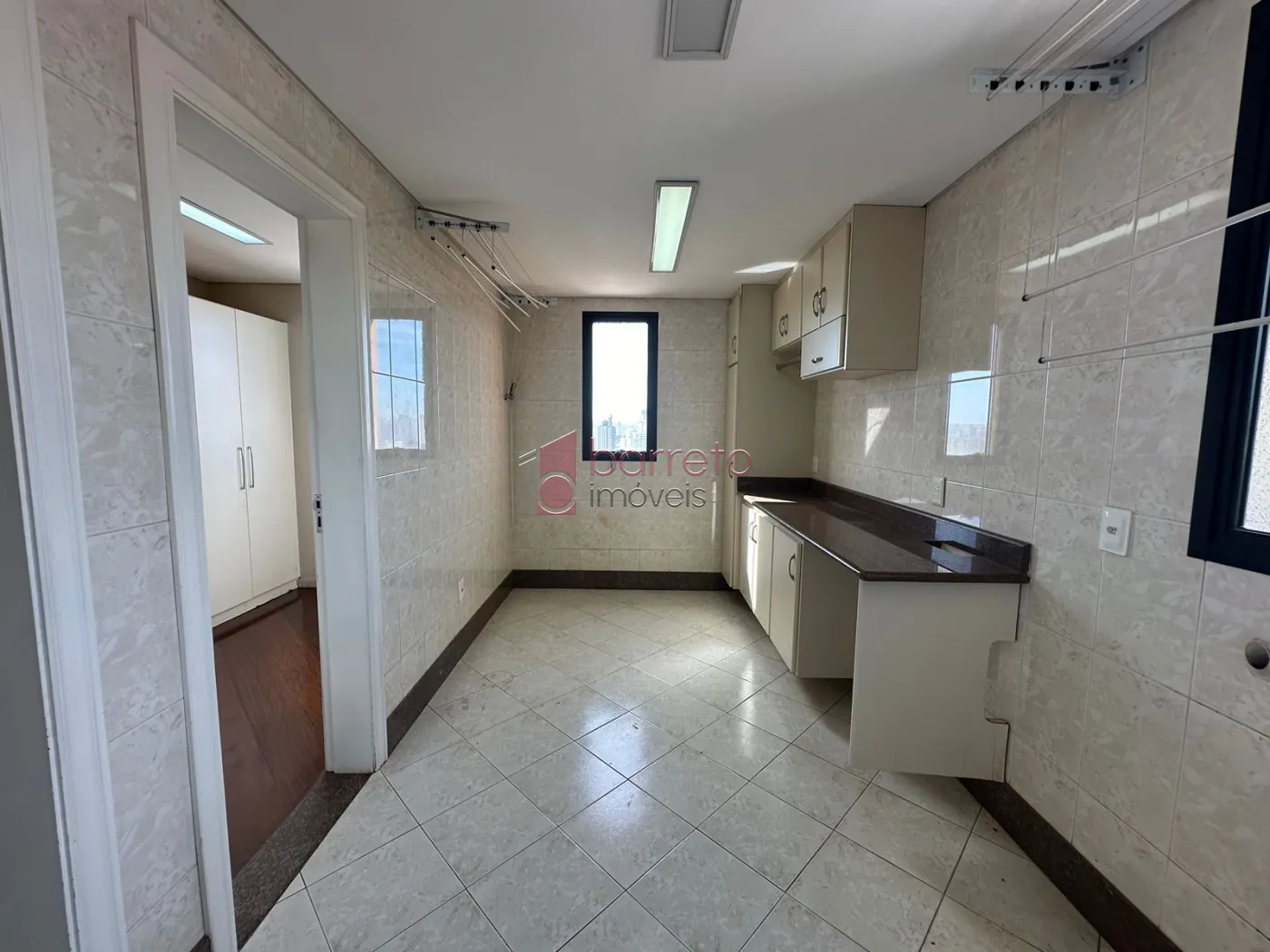 EXCLUSIVO APARTAMENTO PARA LOCAÇÃO E VENDA, EDIFÍCIO PORTAL DO ANHANGABAÚ, JUNDIAÍ