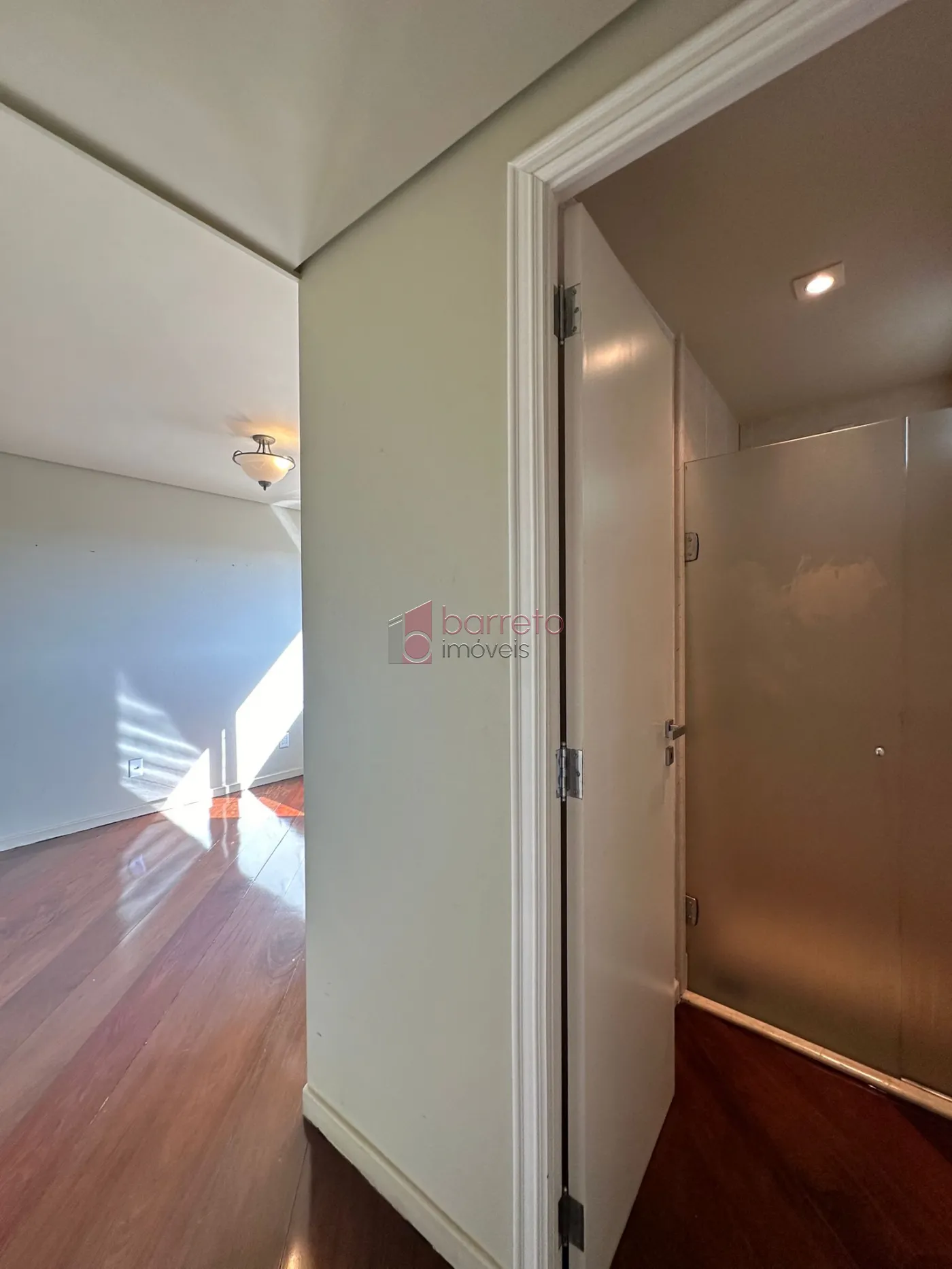EXCLUSIVO APARTAMENTO PARA LOCAÇÃO E VENDA, EDIFÍCIO PORTAL DO ANHANGABAÚ, JUNDIAÍ