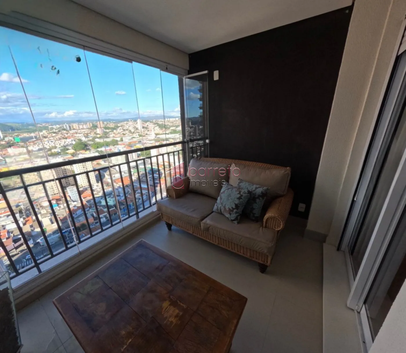 APARTAMENTO À VENDA NO CONDOMÍNIO ALTA VISTA EM JUNDIAÍ/SP