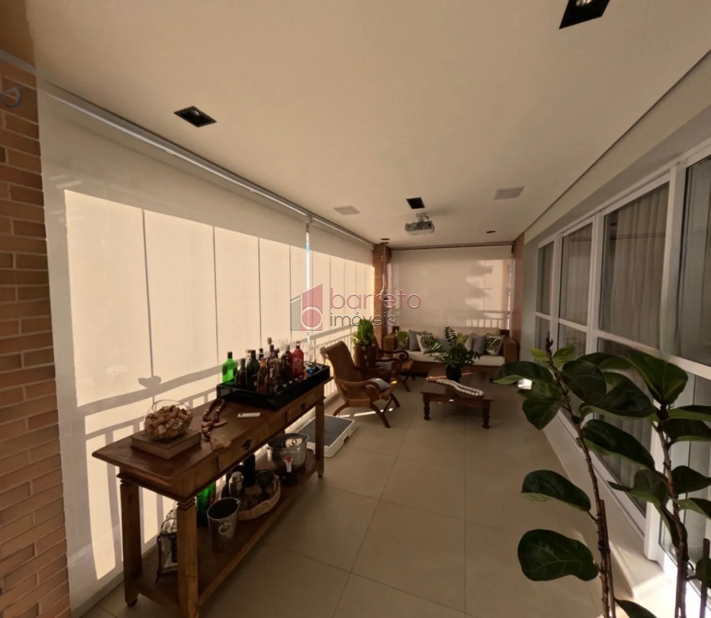 APARTAMENTO À VENDA NO CONDOMÍNIO ALTA VISTA EM JUNDIAÍ/SP