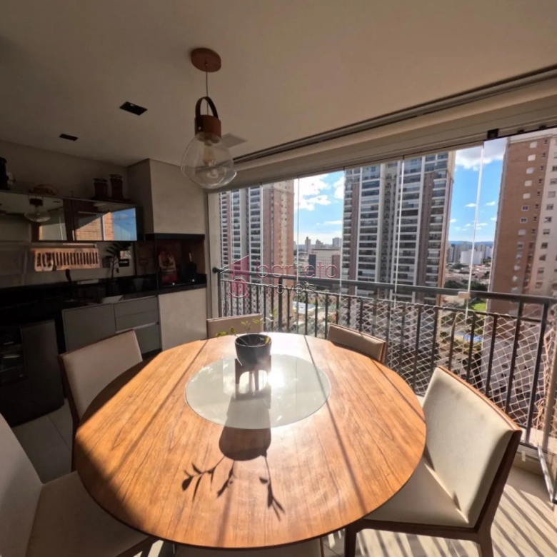 APARTAMENTO À VENDA NO CONDOMÍNIO ALTA VISTA EM JUNDIAÍ/SP