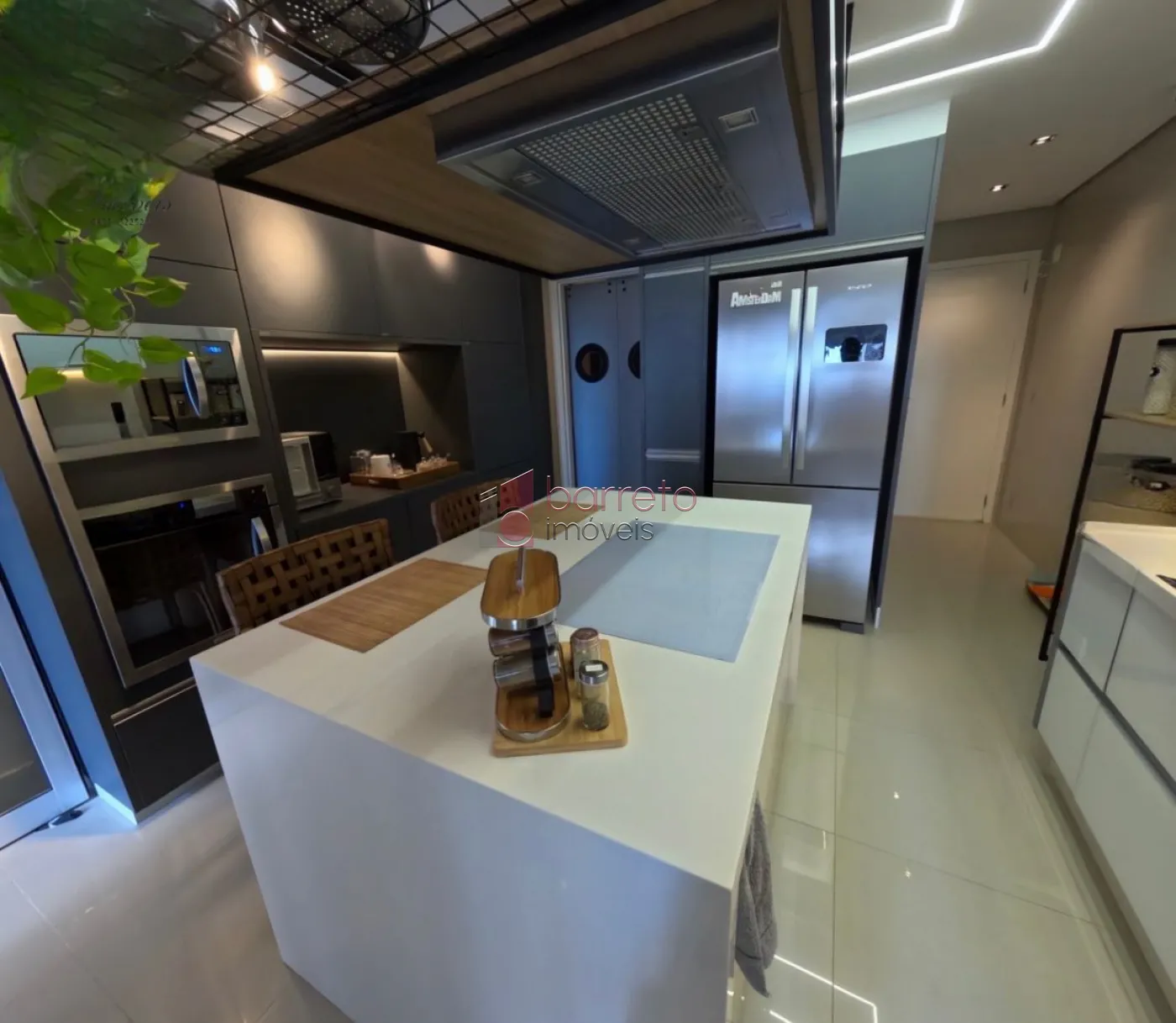 APARTAMENTO À VENDA NO CONDOMÍNIO ALTA VISTA EM JUNDIAÍ/SP