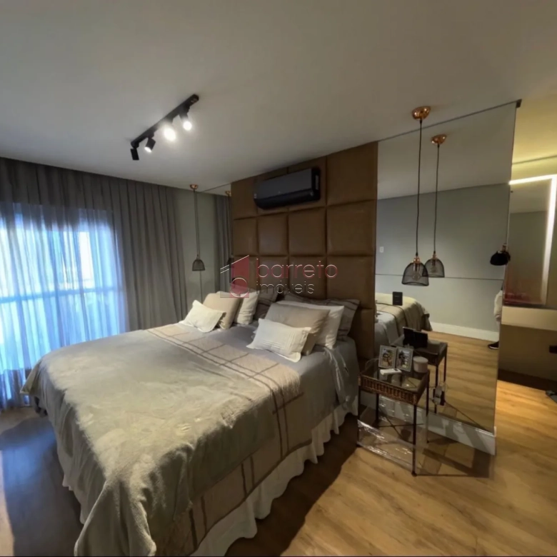 APARTAMENTO À VENDA NO CONDOMÍNIO ALTA VISTA EM JUNDIAÍ/SP