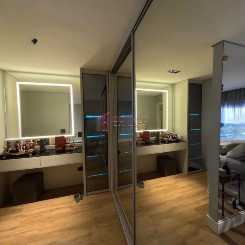APARTAMENTO À VENDA NO CONDOMÍNIO ALTA VISTA EM JUNDIAÍ/SP