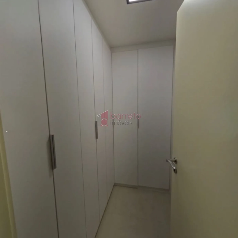 APARTAMENTO À VENDA NO CONDOMÍNIO ALTA VISTA EM JUNDIAÍ/SP