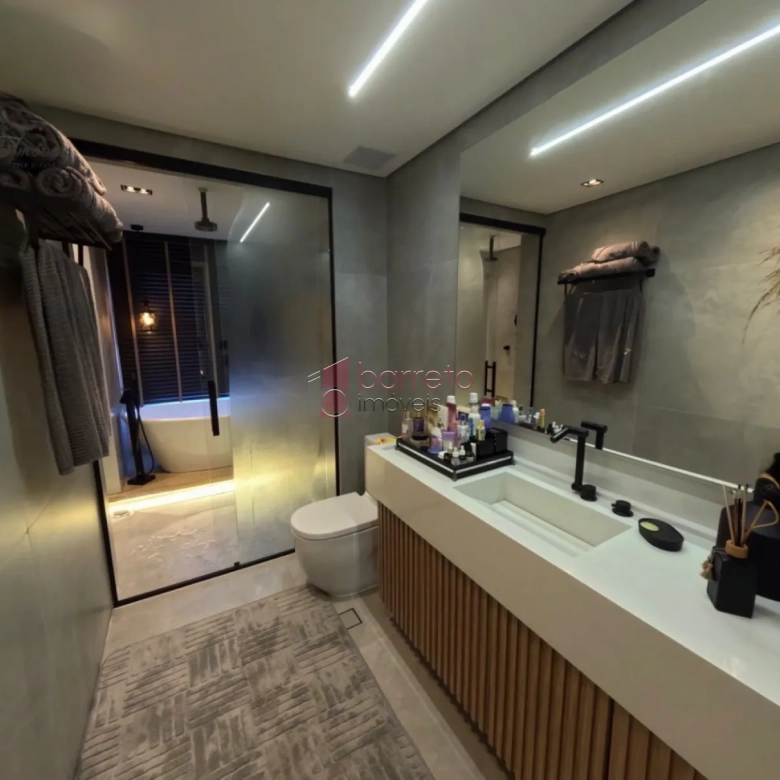 APARTAMENTO À VENDA NO CONDOMÍNIO ALTA VISTA EM JUNDIAÍ/SP