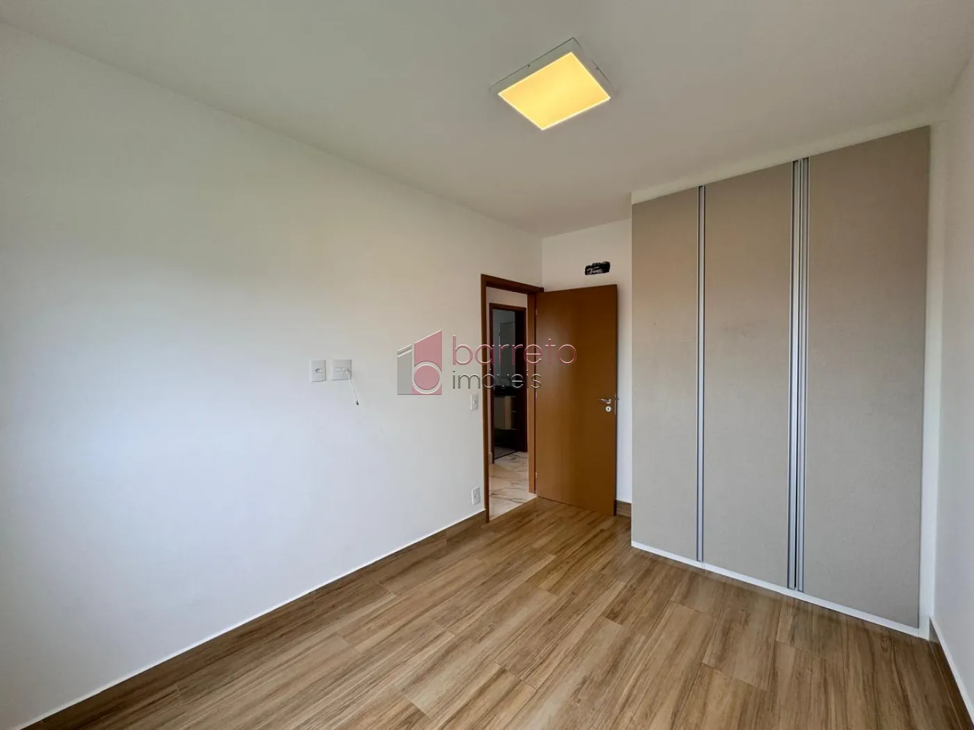 APARTAMENTO PARA VENDA E LOCAÇÃO NO CONDOMÍNIO OPEN VIEW ANHANGABAÚ – JUNDIAÍ/SP