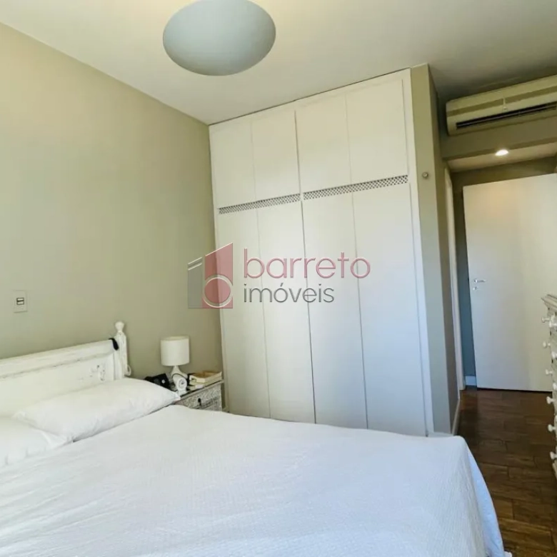 APARTAMENTO À VENDA NO EDÍFICIO BARONEZA NO CENTRO DE JUNDIAÍ/SP