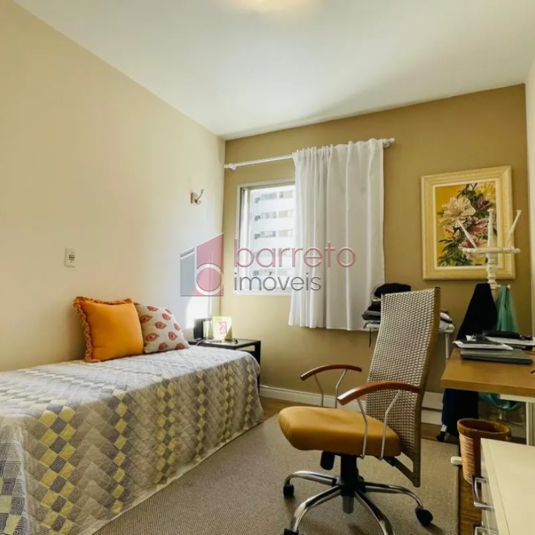 APARTAMENTO À VENDA NO EDÍFICIO BARONEZA NO CENTRO DE JUNDIAÍ/SP