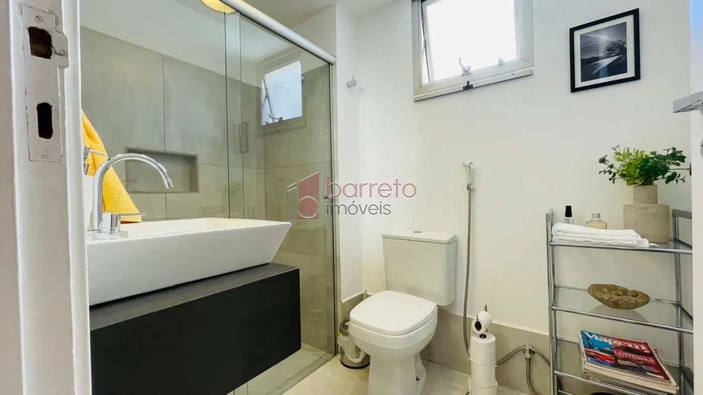 APARTAMENTO À VENDA NO EDÍFICIO BARONEZA NO CENTRO DE JUNDIAÍ/SP
