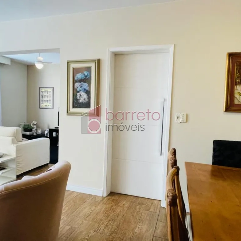 APARTAMENTO À VENDA NO EDÍFICIO BARONEZA NO CENTRO DE JUNDIAÍ/SP
