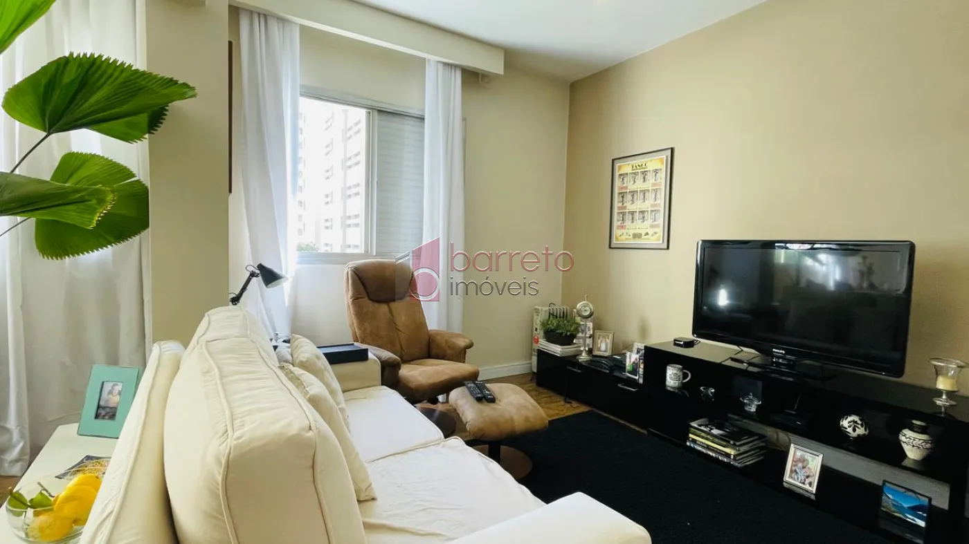 APARTAMENTO À VENDA NO EDÍFICIO BARONEZA NO CENTRO DE JUNDIAÍ/SP