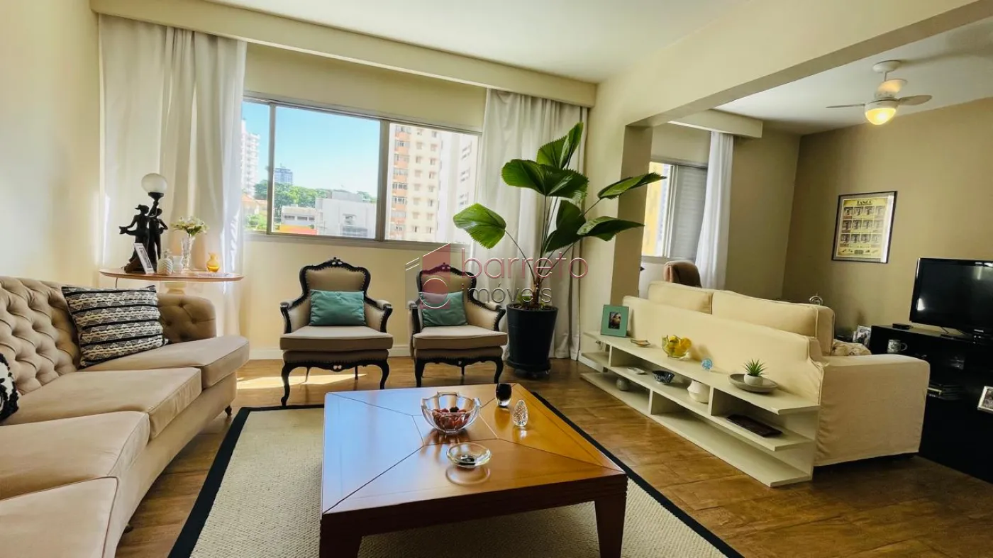 APARTAMENTO À VENDA NO EDÍFICIO BARONEZA NO CENTRO DE JUNDIAÍ/SP