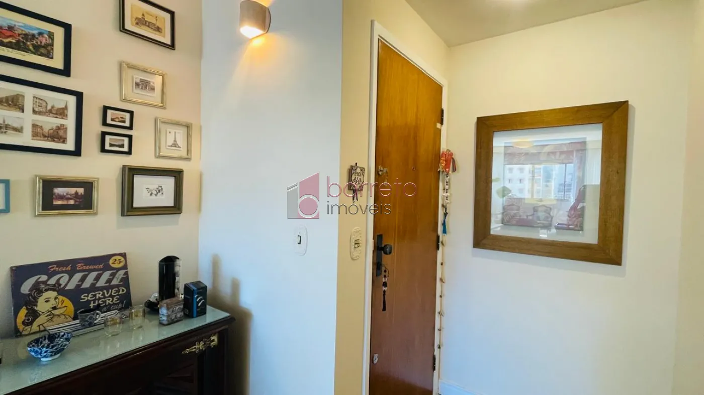 APARTAMENTO À VENDA NO EDÍFICIO BARONEZA NO CENTRO DE JUNDIAÍ/SP