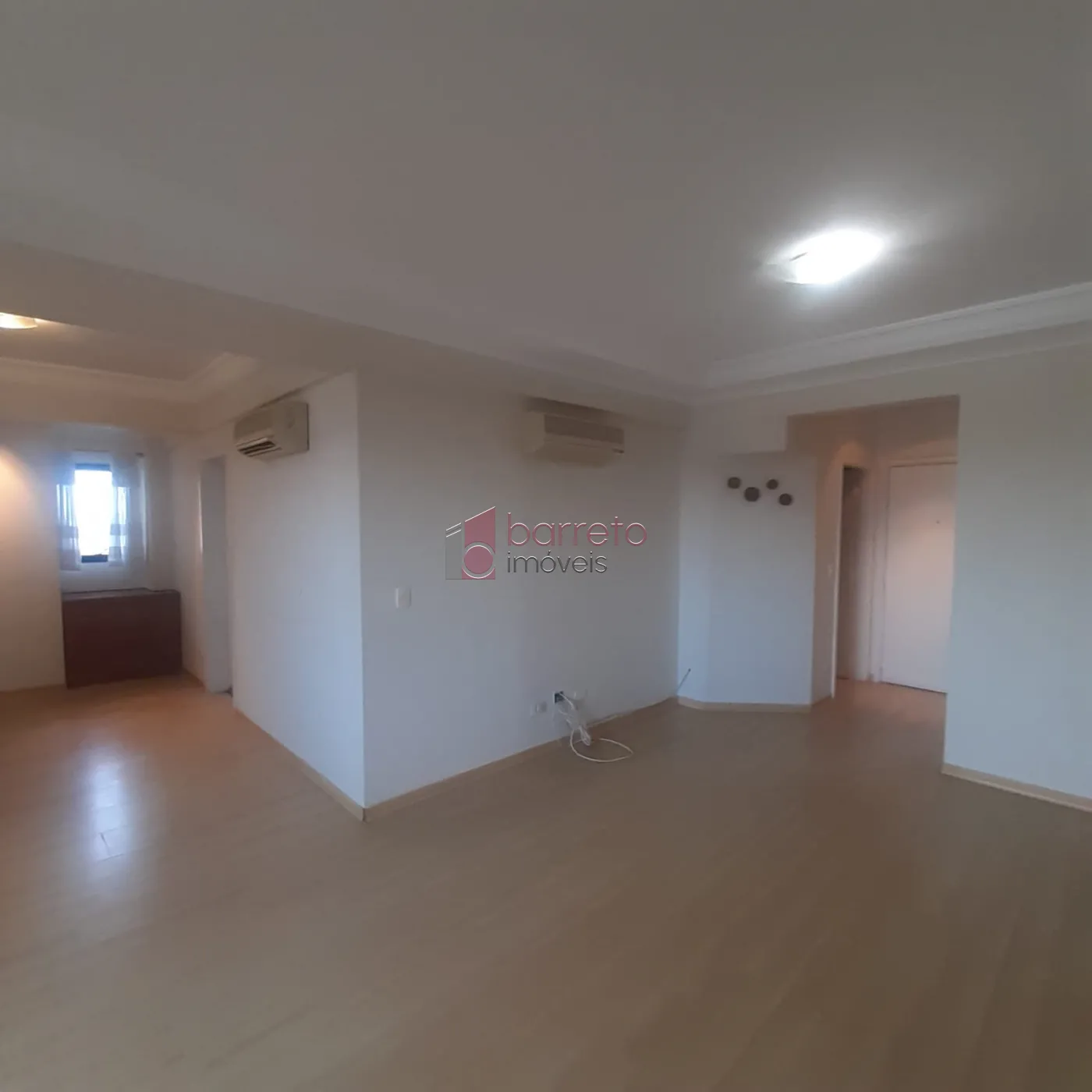 APARTAMENTO À VENDA NO CONDOMÍNIO CONCORDE EM JUNDIAÍ/SP