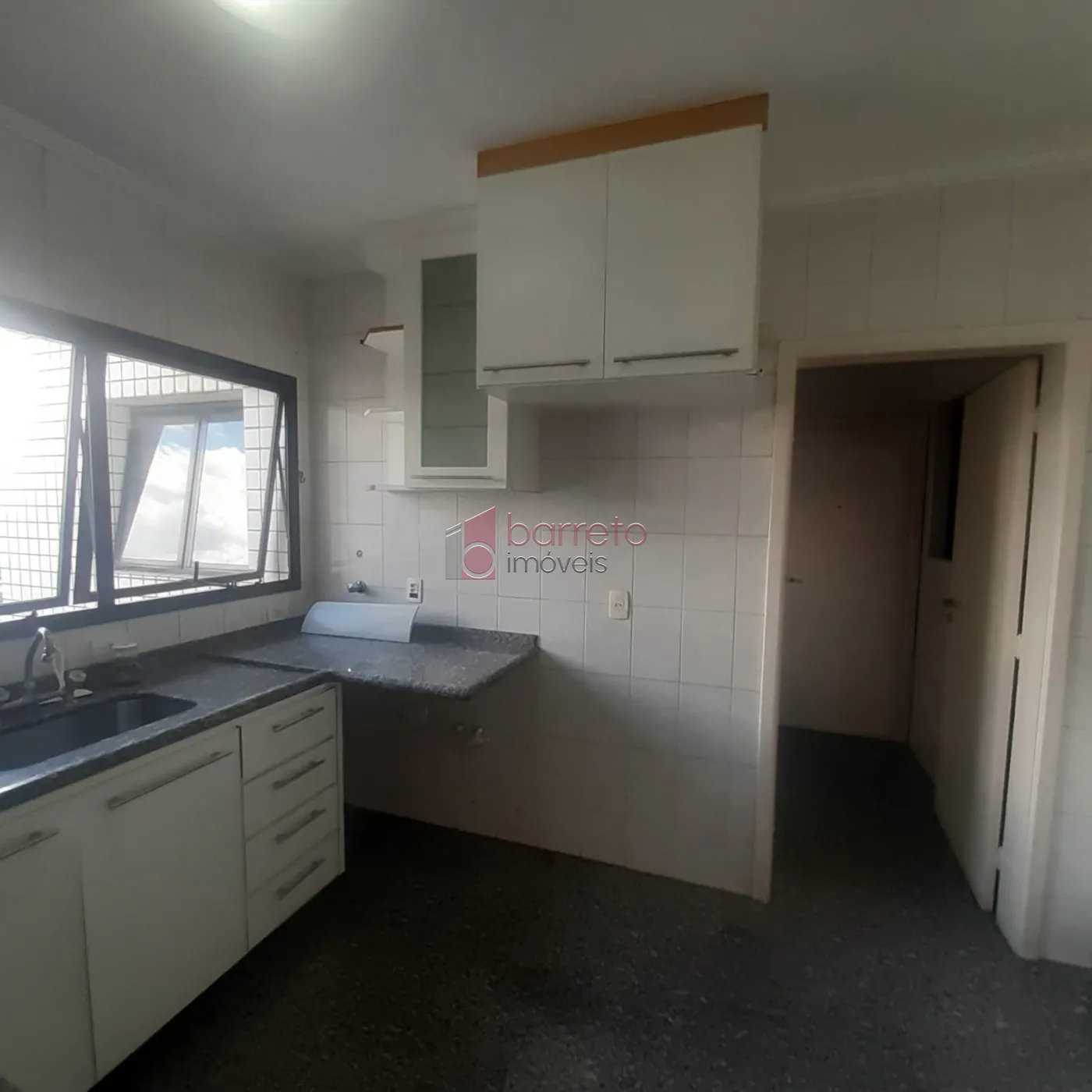 APARTAMENTO À VENDA NO CONDOMÍNIO CONCORDE EM JUNDIAÍ/SP
