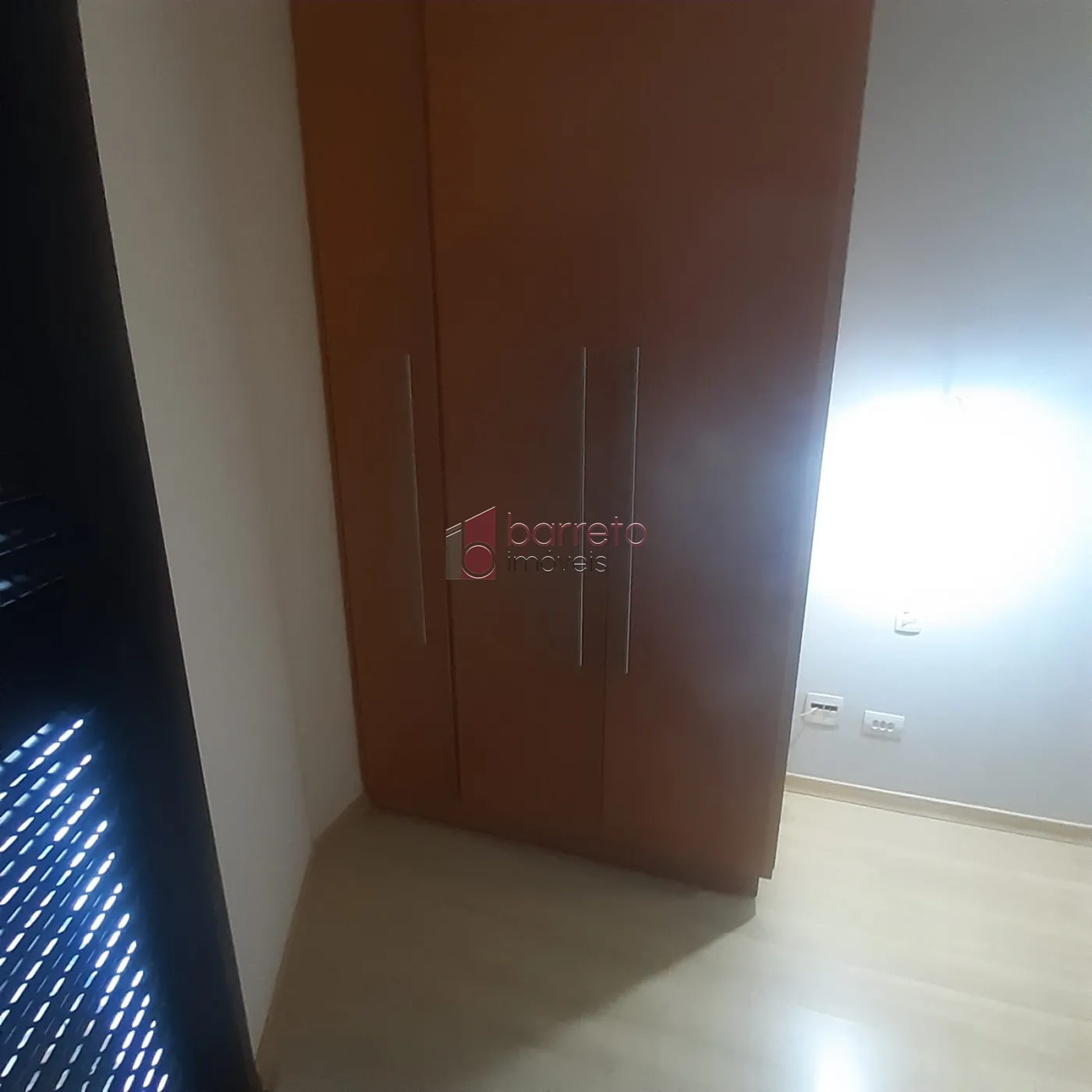 APARTAMENTO À VENDA NO CONDOMÍNIO CONCORDE EM JUNDIAÍ/SP