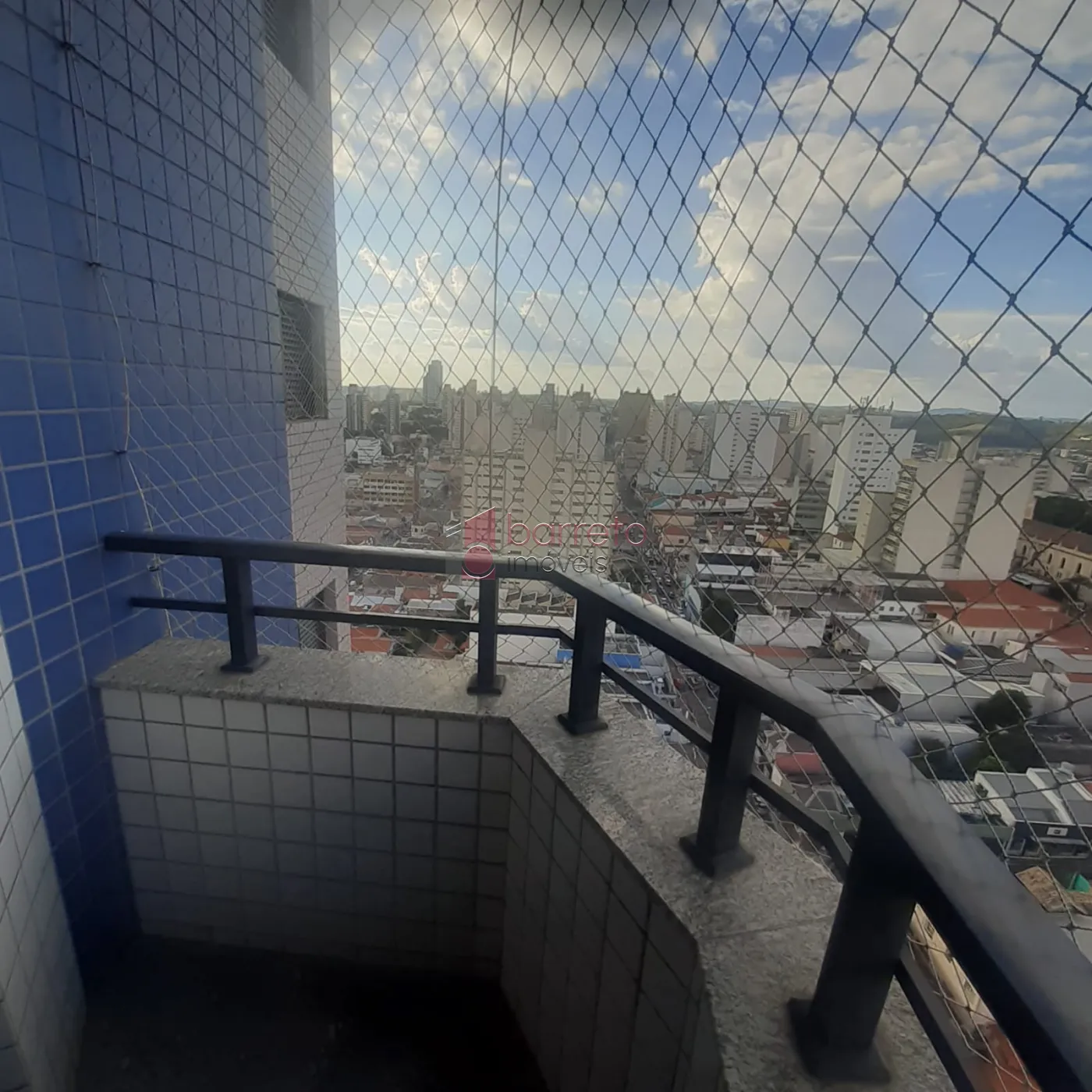 APARTAMENTO À VENDA NO CONDOMÍNIO CONCORDE EM JUNDIAÍ/SP