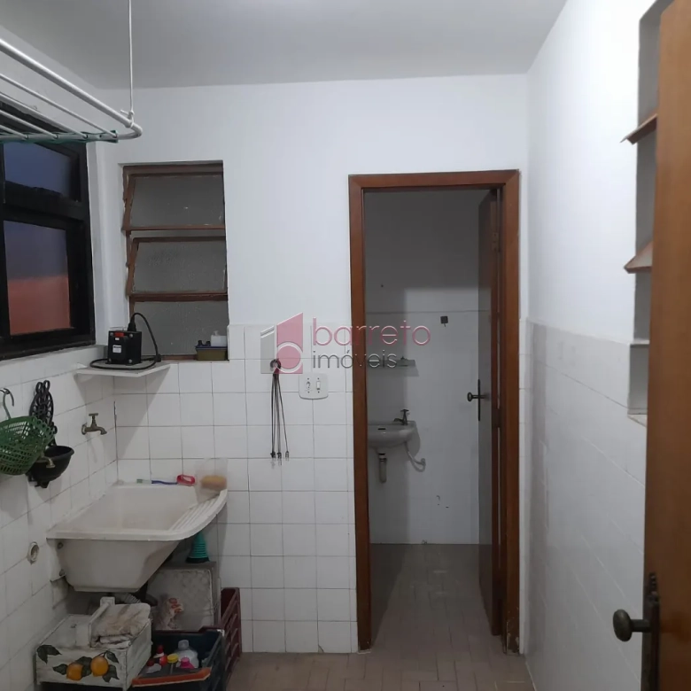 APARTAMENTO COM 03 QUARTOS À VENDA NO EDIFÍCIO JARDIM FIGUEIRAS NO CENTRO DE JUNDIAÍ/SP