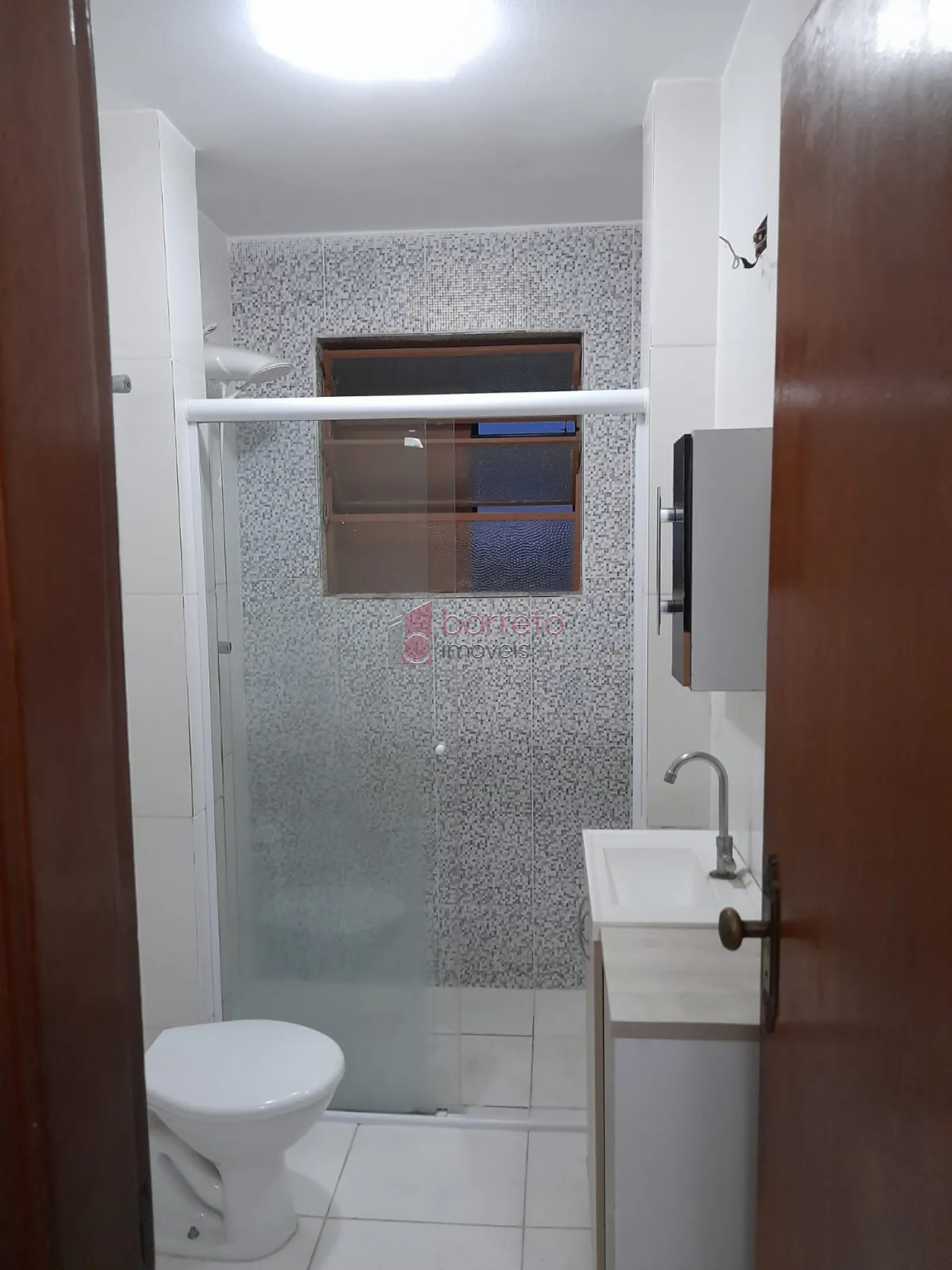 APARTAMENTO COM 03 QUARTOS À VENDA NO EDIFÍCIO JARDIM FIGUEIRAS NO CENTRO DE JUNDIAÍ/SP