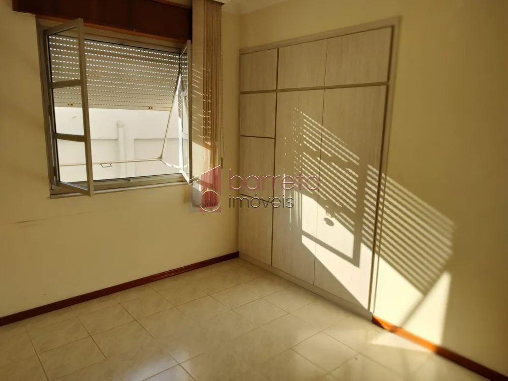 APARTAMENTO À VENDA NO EDIFÍCIO MARECHAL DEODORO NO CENTRO DE JUNDIAÍ/SP