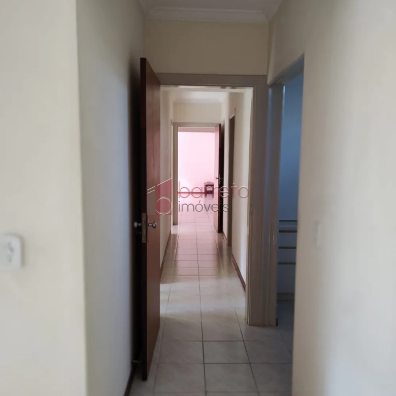APARTAMENTO À VENDA NO EDIFÍCIO MARECHAL DEODORO NO CENTRO DE JUNDIAÍ/SP