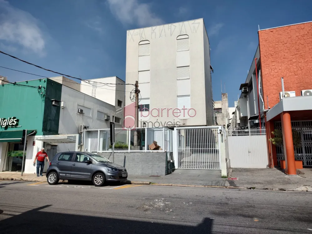 APARTAMENTO À VENDA NO EDIFÍCIO MARECHAL DEODORO NO CENTRO DE JUNDIAÍ/SP
