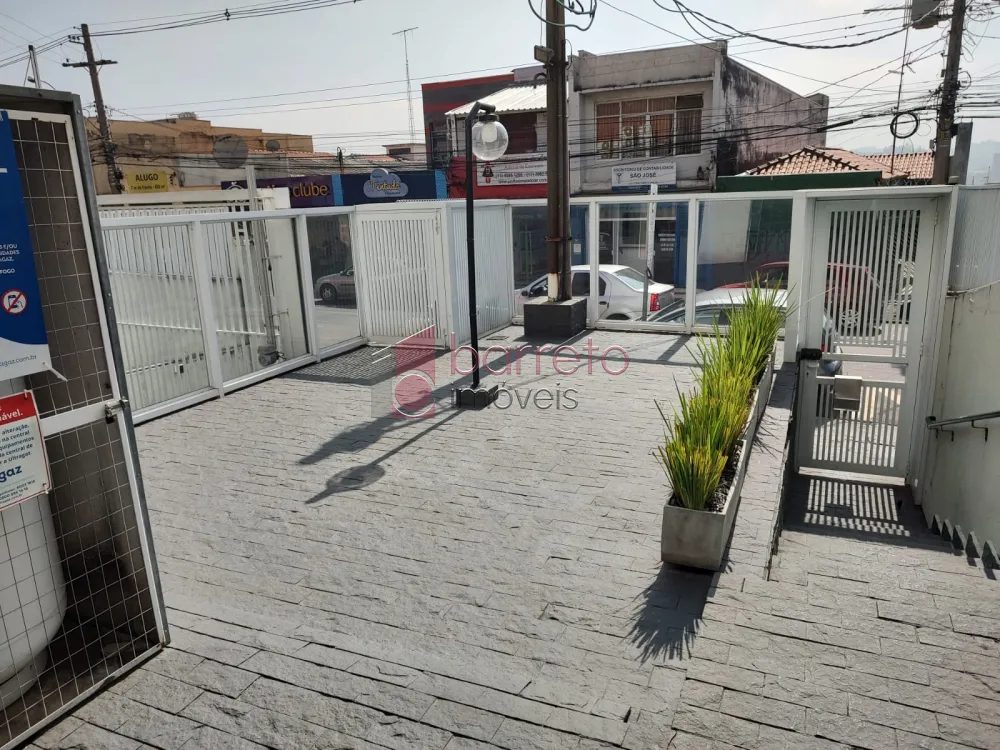 APARTAMENTO À VENDA NO EDIFÍCIO MARECHAL DEODORO NO CENTRO DE JUNDIAÍ/SP