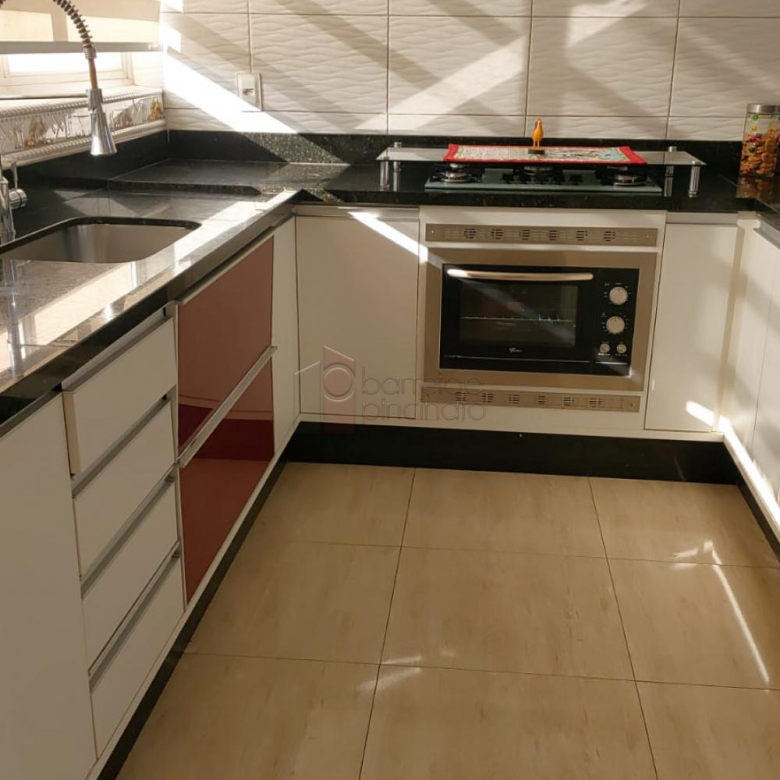 Apartamento com 197,00m² para venda e locação região central de Jundiaí – Edifício Magalhães.