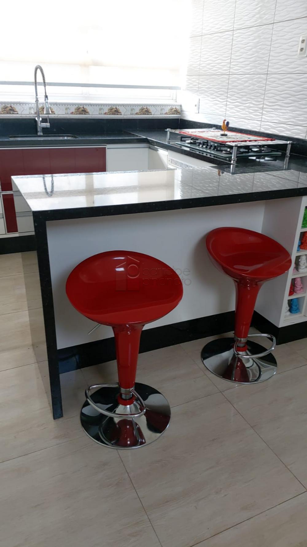 Apartamento com 197,00m² para venda e locação região central de Jundiaí – Edifício Magalhães.