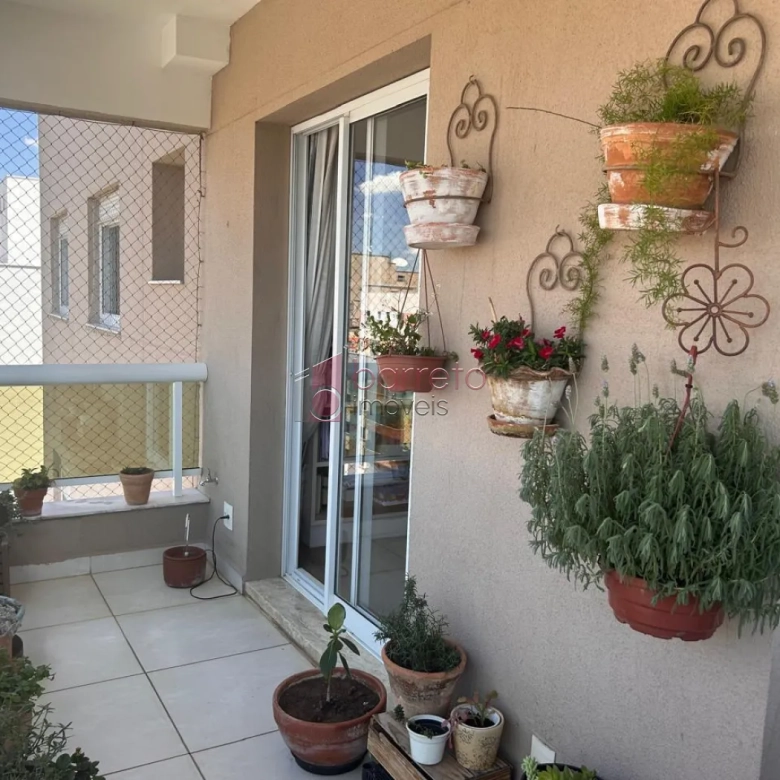 APARTAMENTO À VENDA NO CONDOMÍNIO ITALIA CARLETTI EM JUNDIAÍ/SP