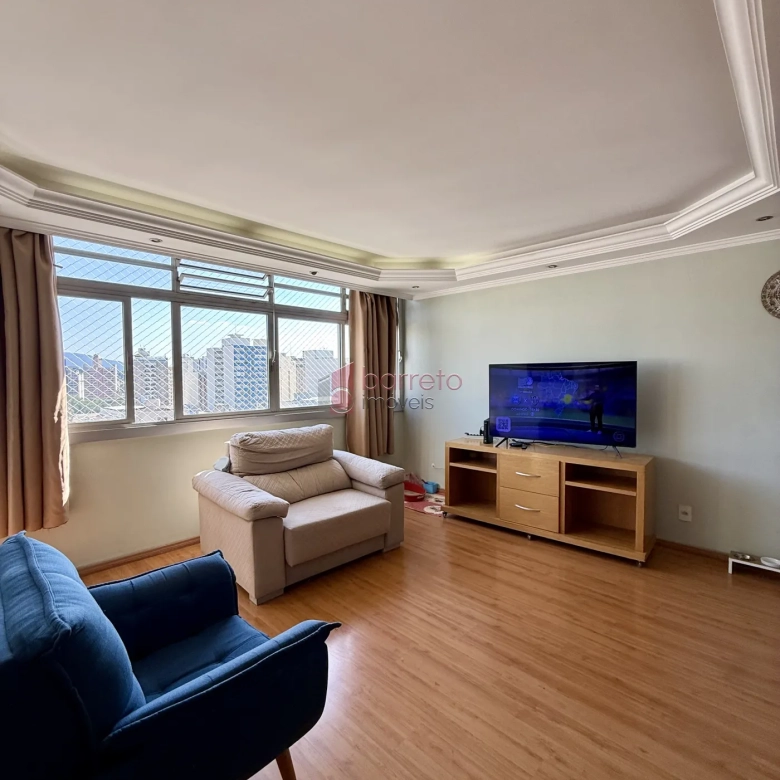 APARTAMENTO COM 3 DORMITÓRIOS À VENDA NO EDIFÍCIO MARTINS – CENTRO – JUNDIAÍ/SP
