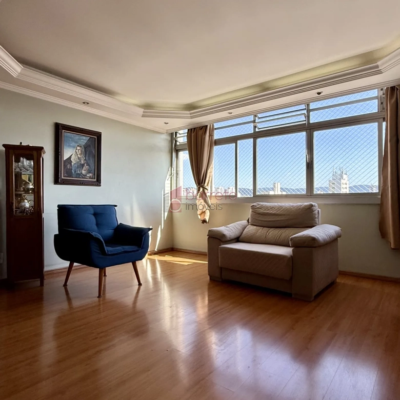 APARTAMENTO COM 3 DORMITÓRIOS À VENDA NO EDIFÍCIO MARTINS – CENTRO – JUNDIAÍ/SP