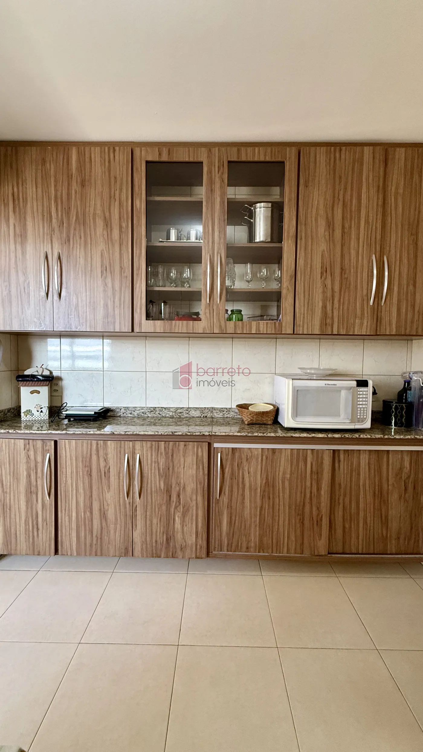 APARTAMENTO COM 3 DORMITÓRIOS À VENDA NO EDIFÍCIO MARTINS – CENTRO – JUNDIAÍ/SP
