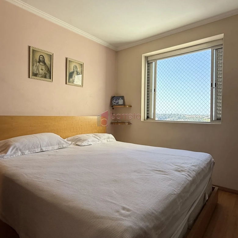APARTAMENTO COM 3 DORMITÓRIOS À VENDA NO EDIFÍCIO MARTINS – CENTRO – JUNDIAÍ/SP