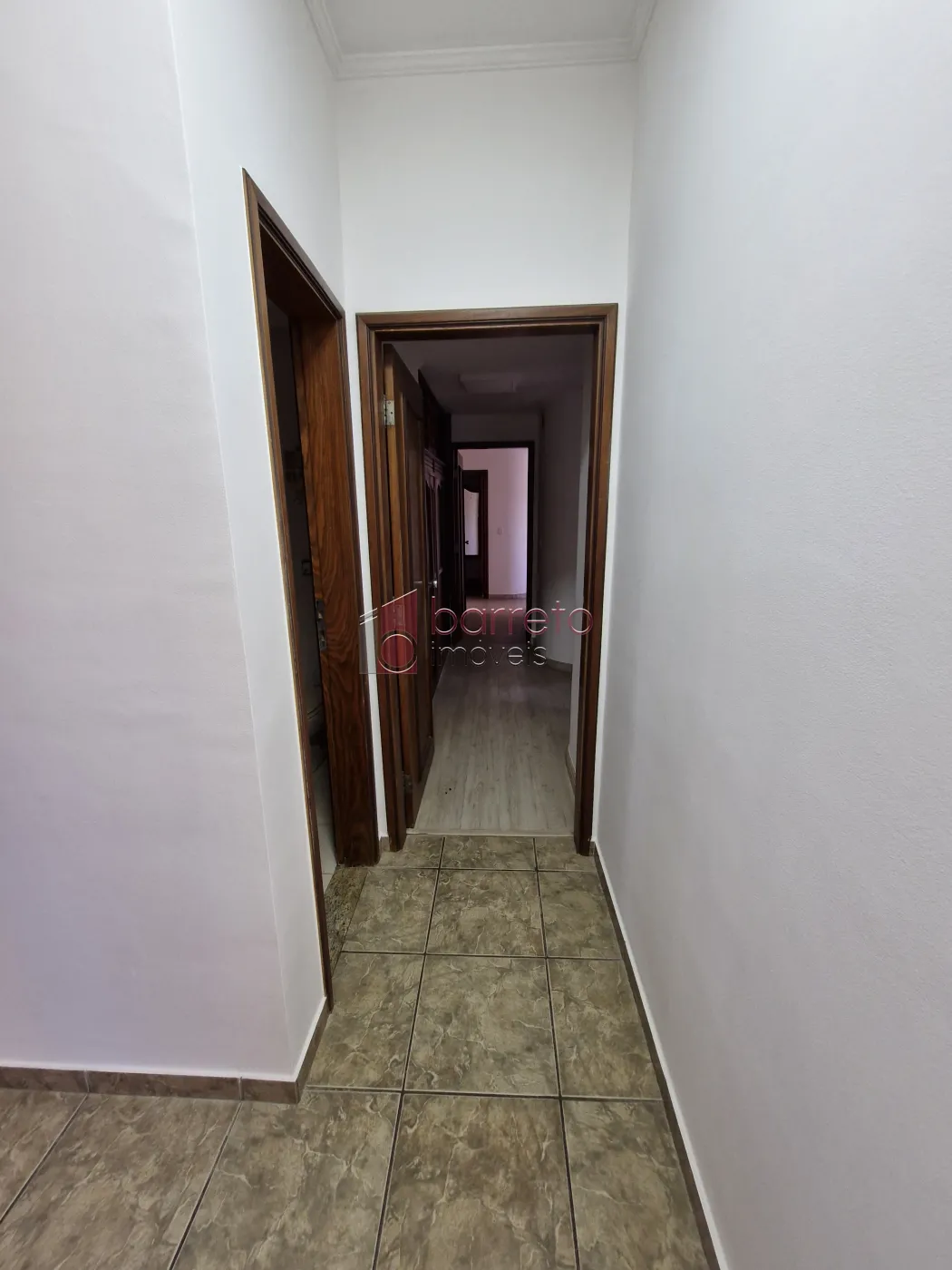 APARTAMENTO PARA LOCAÇÃO OU VENDA, NO CONDOMÍNIO EDIFÍCIO MEDITERRÂNEO NO CENTRO DE JUNDIAÍ – SP