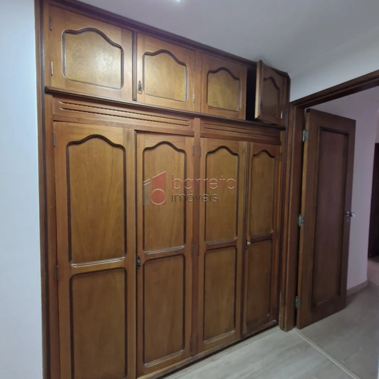 APARTAMENTO PARA LOCAÇÃO OU VENDA, NO CONDOMÍNIO EDIFÍCIO MEDITERRÂNEO NO CENTRO DE JUNDIAÍ – SP